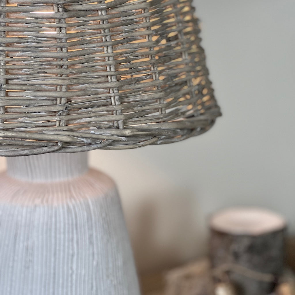 White Linear Design Stoneware Table Lamp