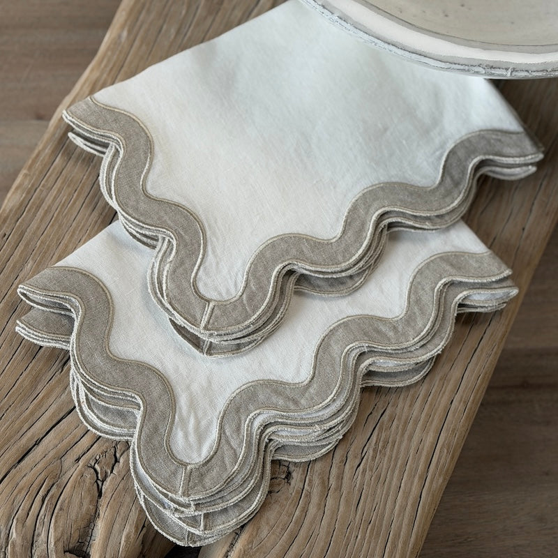 Ivory Linen Scallop Placemats – Set of 4