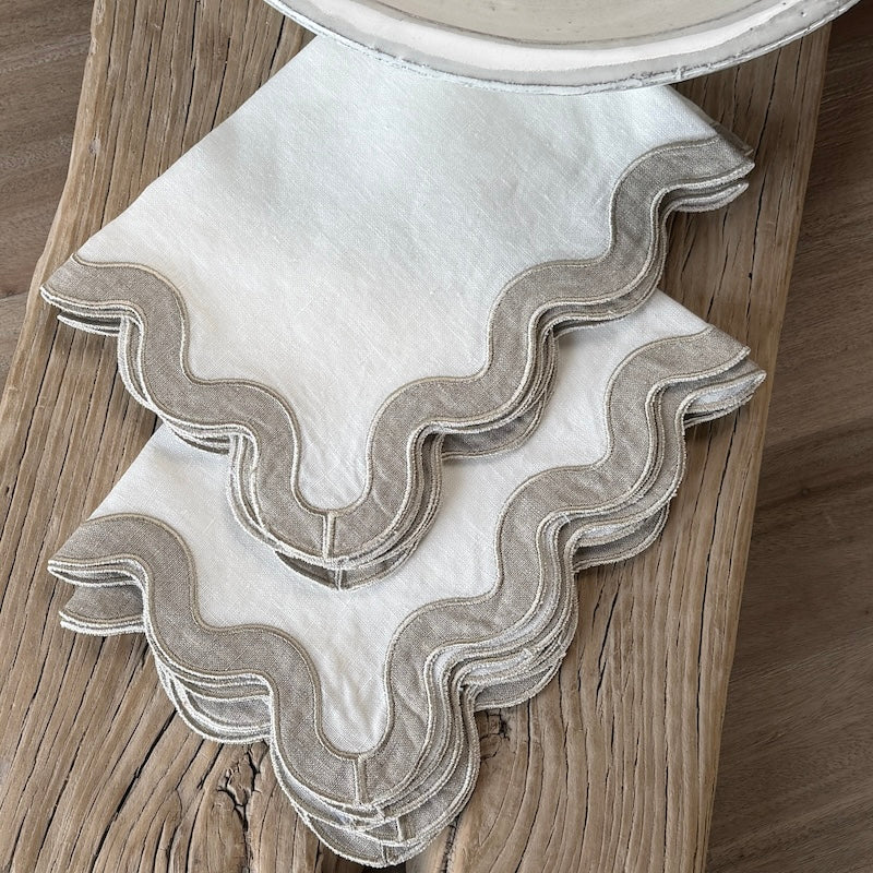 Ivory Linen Scallop Placemats – Set of 4