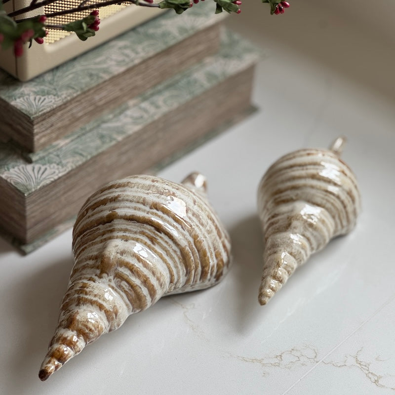 Ceramic Shell Ornament – Cream Sand