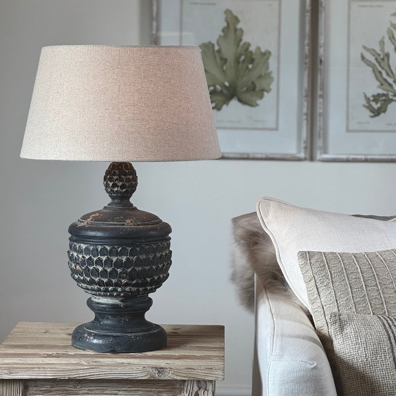 Cotswold Acorn Effect Table Lamp