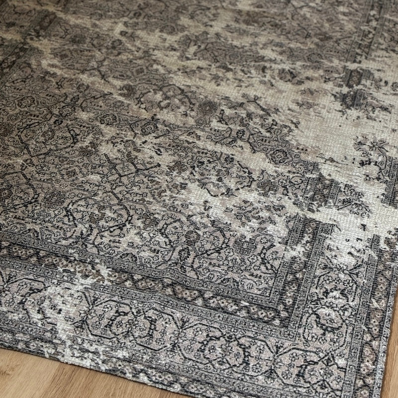 Vintage Style Faded Lightweight Rug