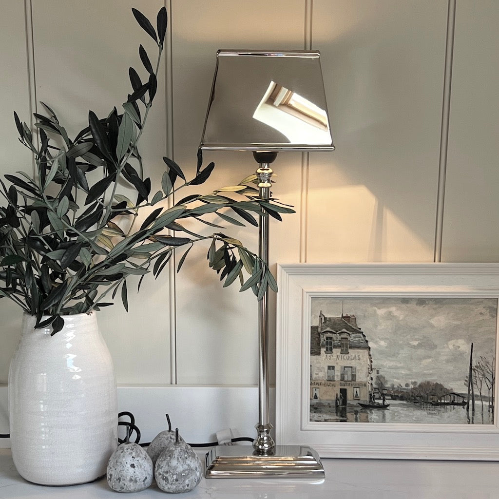 Small cheap stick lamp