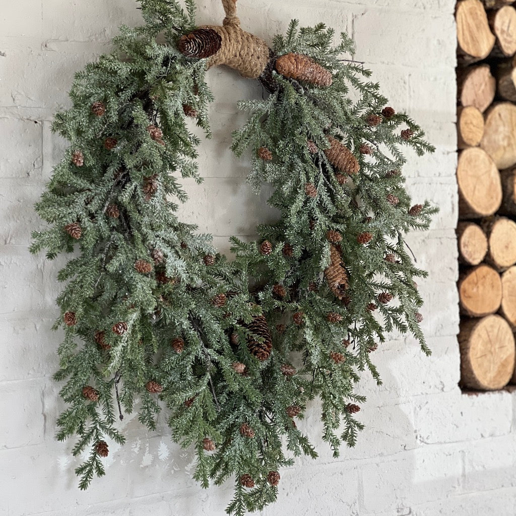 Faux Spruce Frosted Wreath With Jute