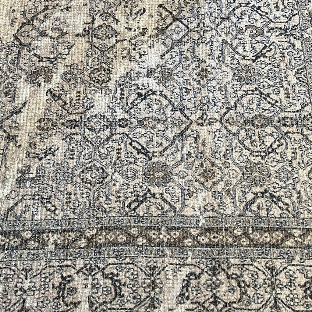 Vintage Style Faded Heavy Throw