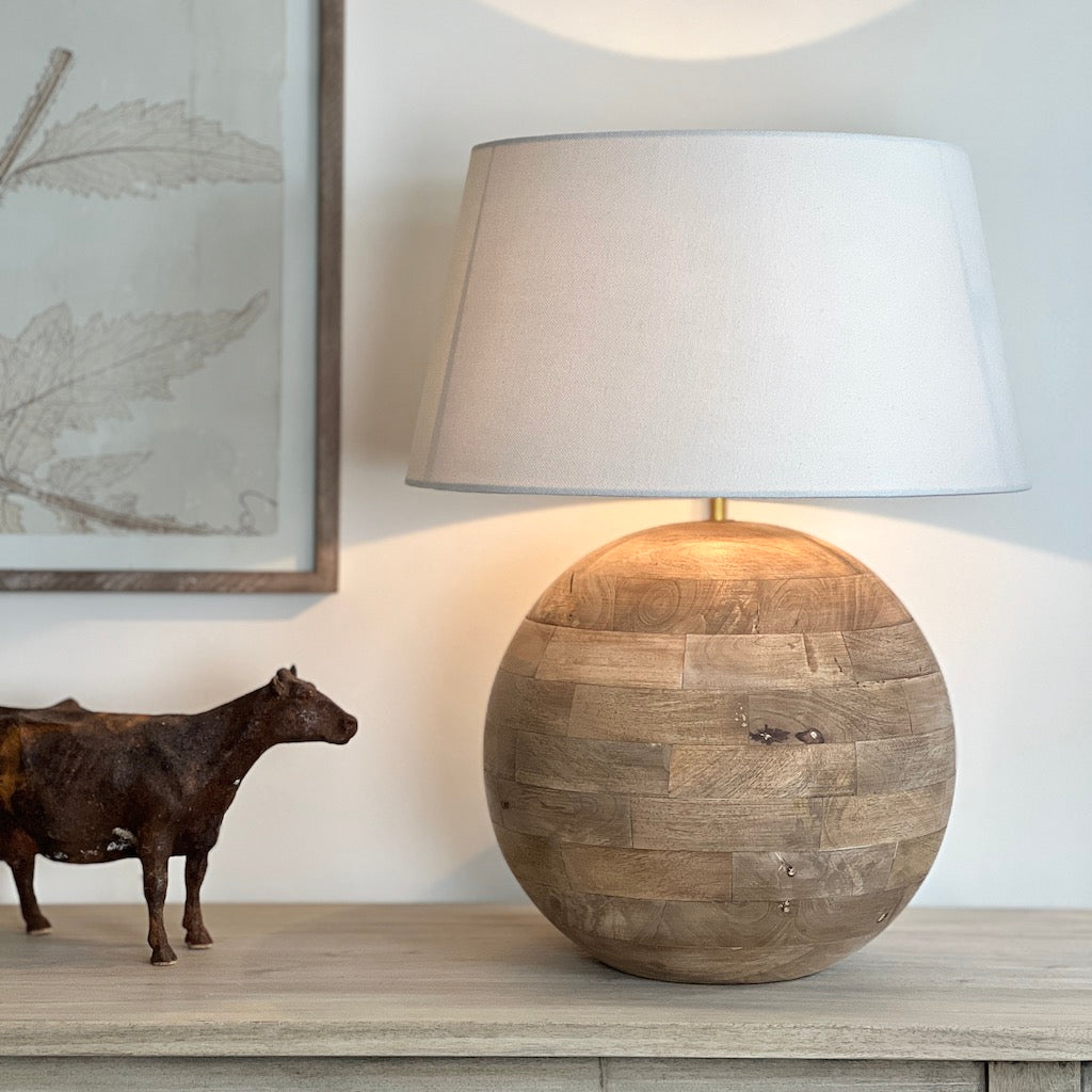 Tahoe Natural Wood Round Table Lamp
