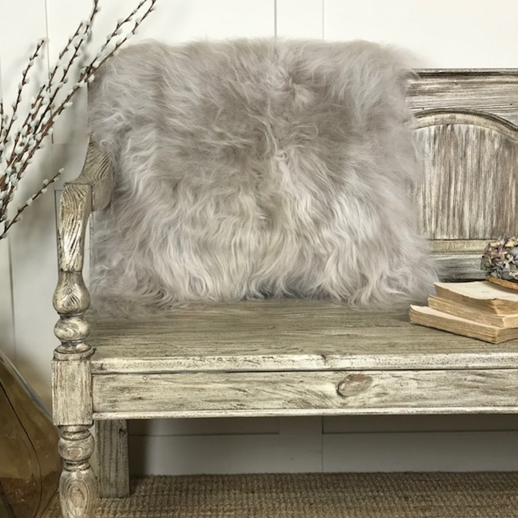 HAnlin Finest Icelandic Long Wool Sheepskin Linen