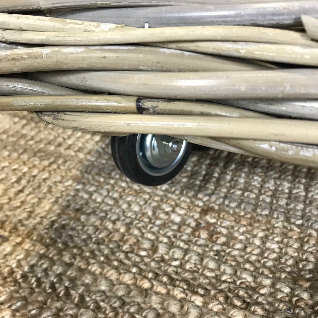 Extra Large Wicker Rectangle Log Toy Baskets Wheels Handles Removable Hessian Liner Set 2