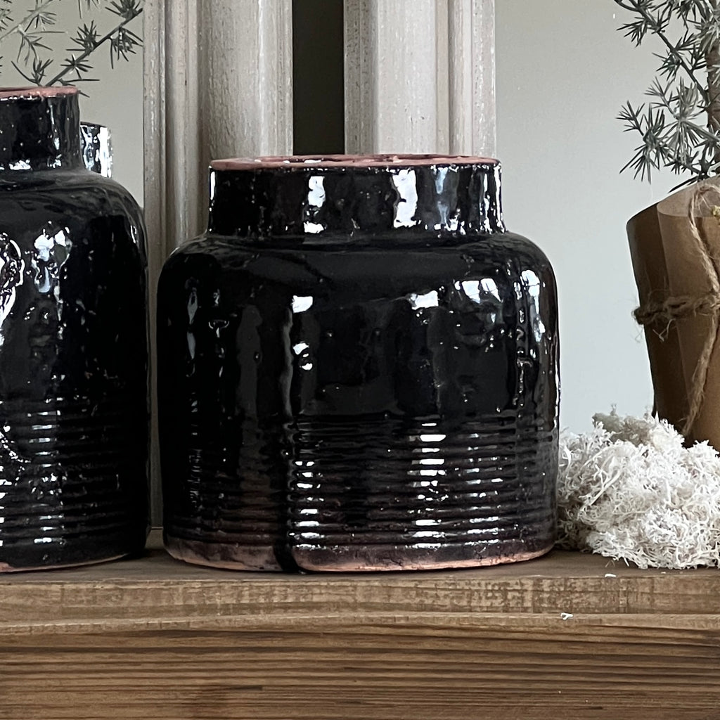 Ridged Black Ink Distressed Terracotta Pot Ikos
