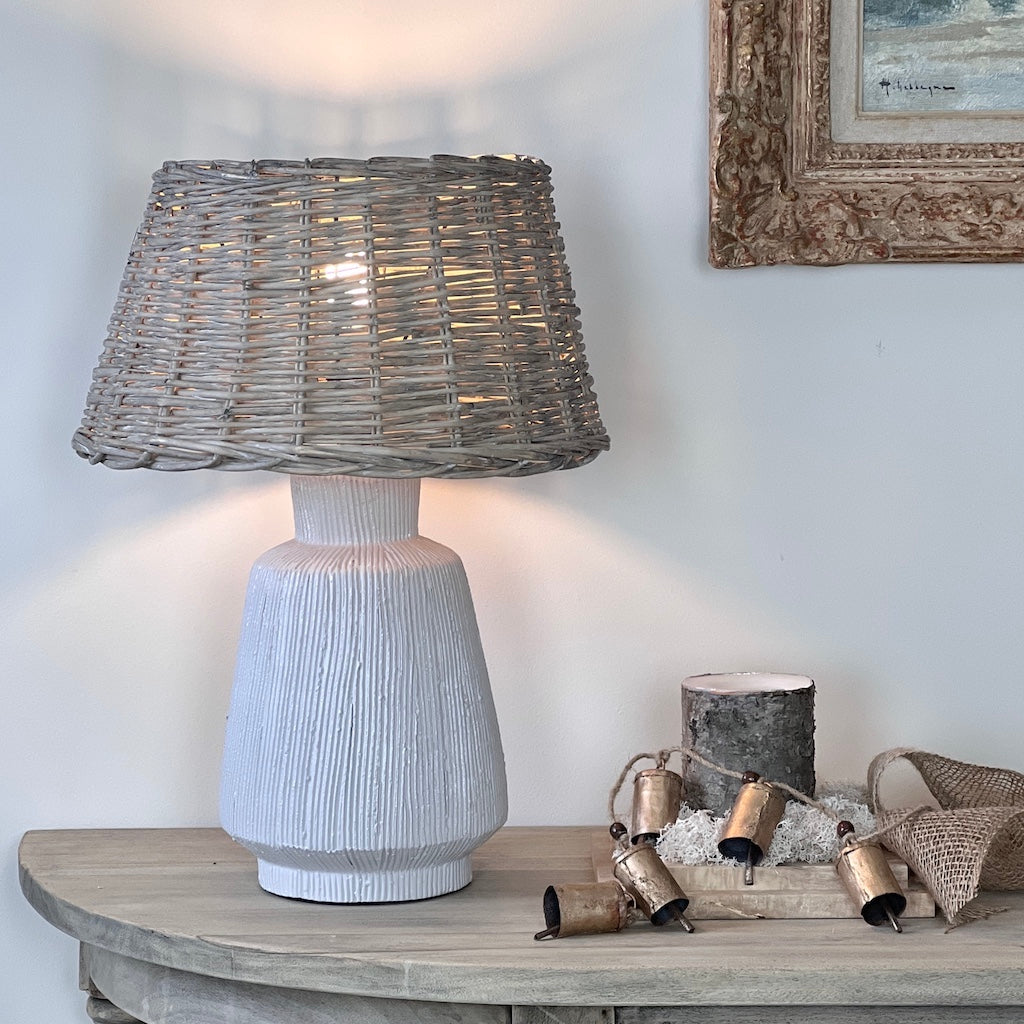 White Linear Design Stoneware Table Lamp