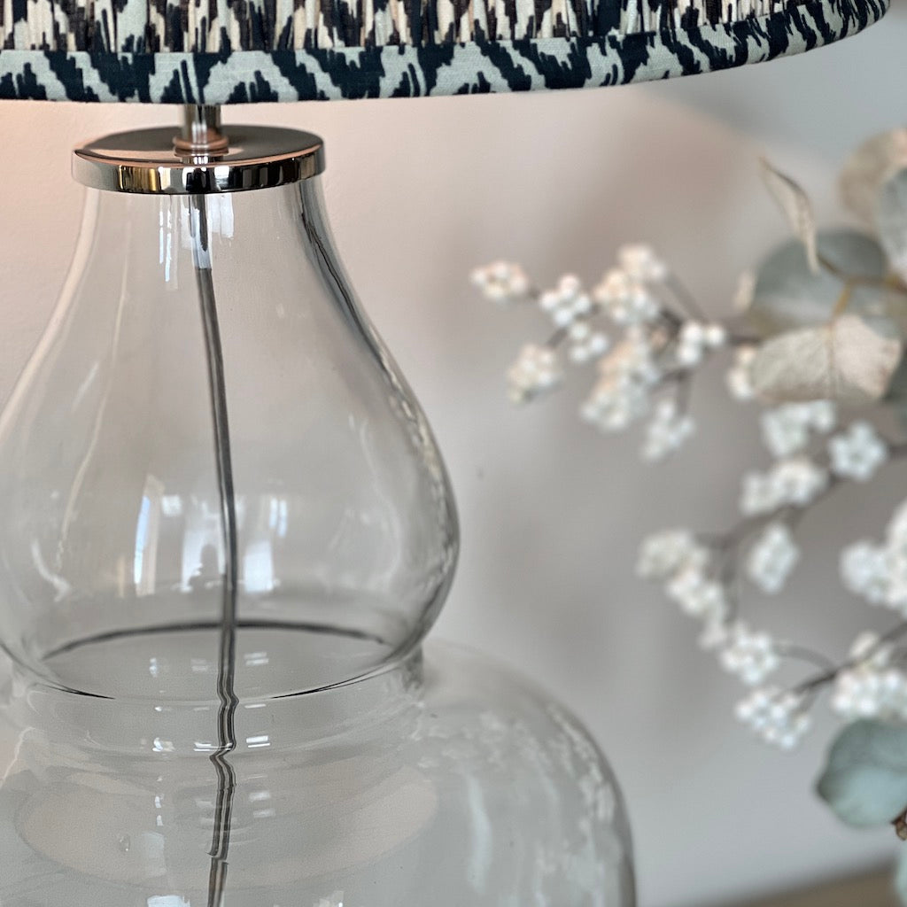 Elegant Clear Glass Shapely Gourd Table Lamp