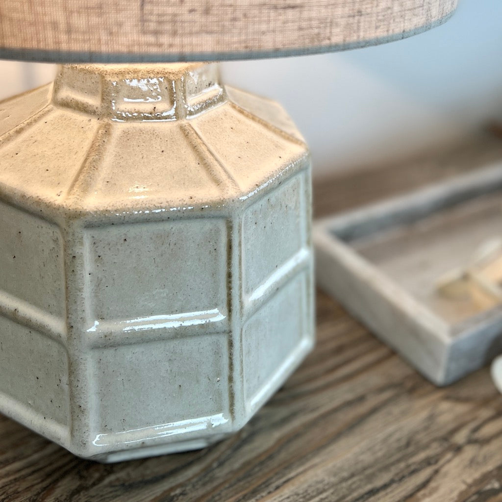 Geometric Design Small Ceramic Table Lamp