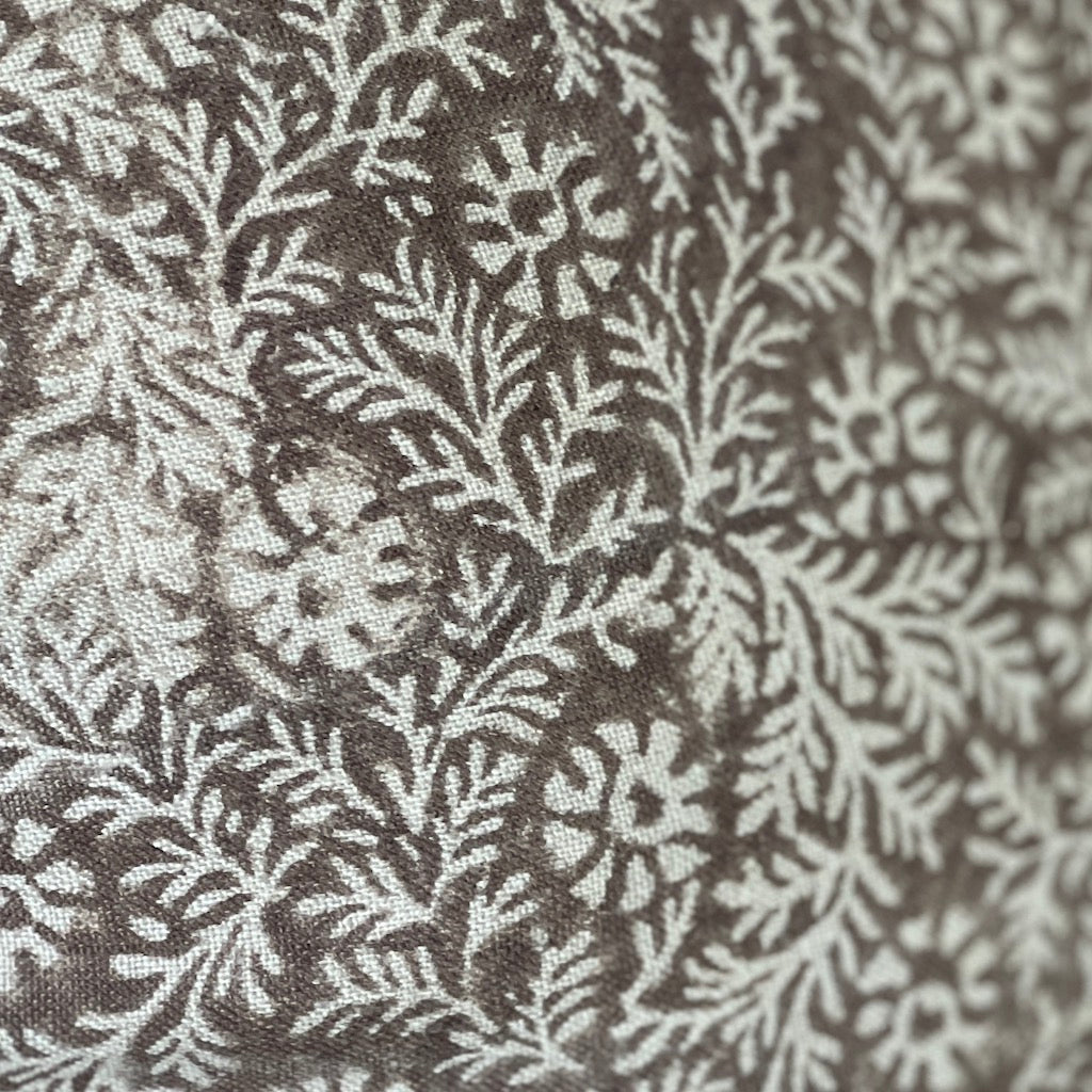 Daisy Linen Cushion Cover