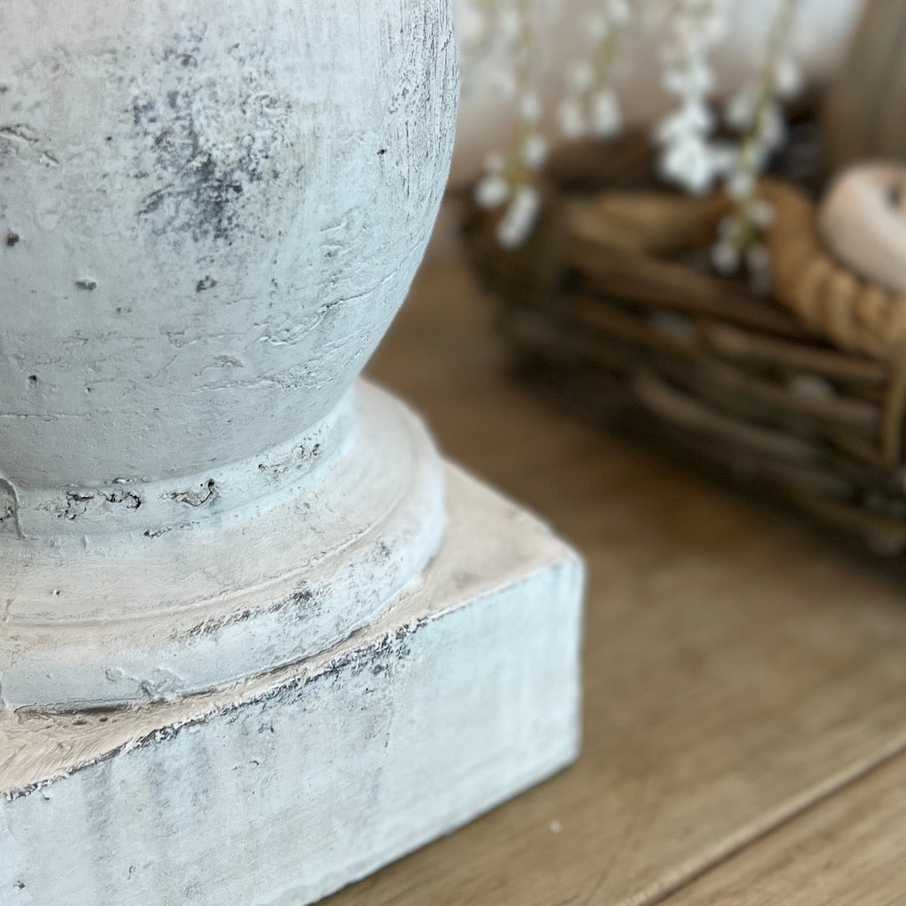 Balustrade Grey Wash Table Lamp Orta