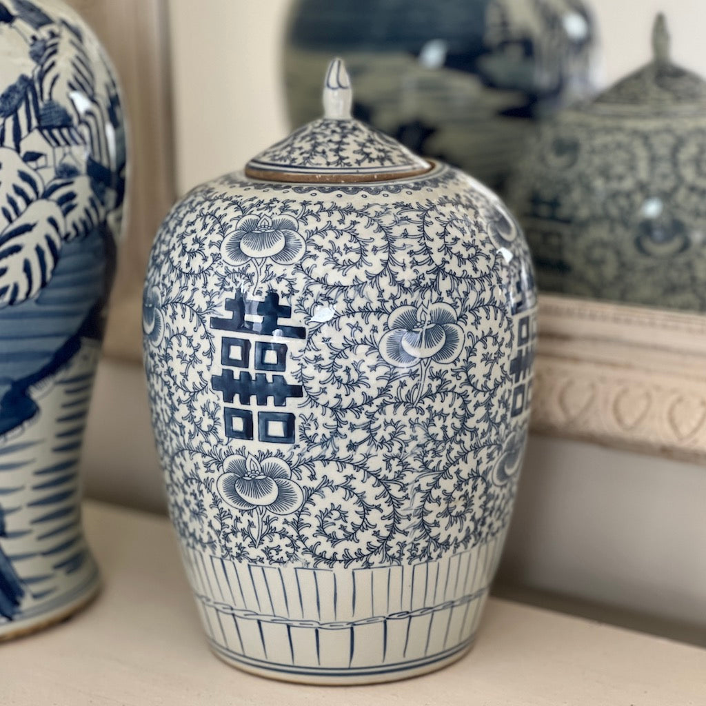 Blue and White Porcelain Lidded Jar