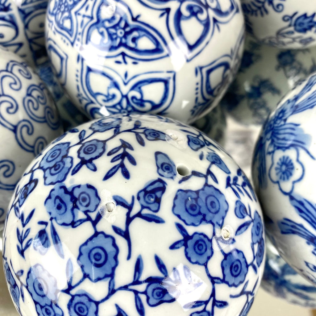 Chinoiserie Oriental Ceramic Spheres Set 6