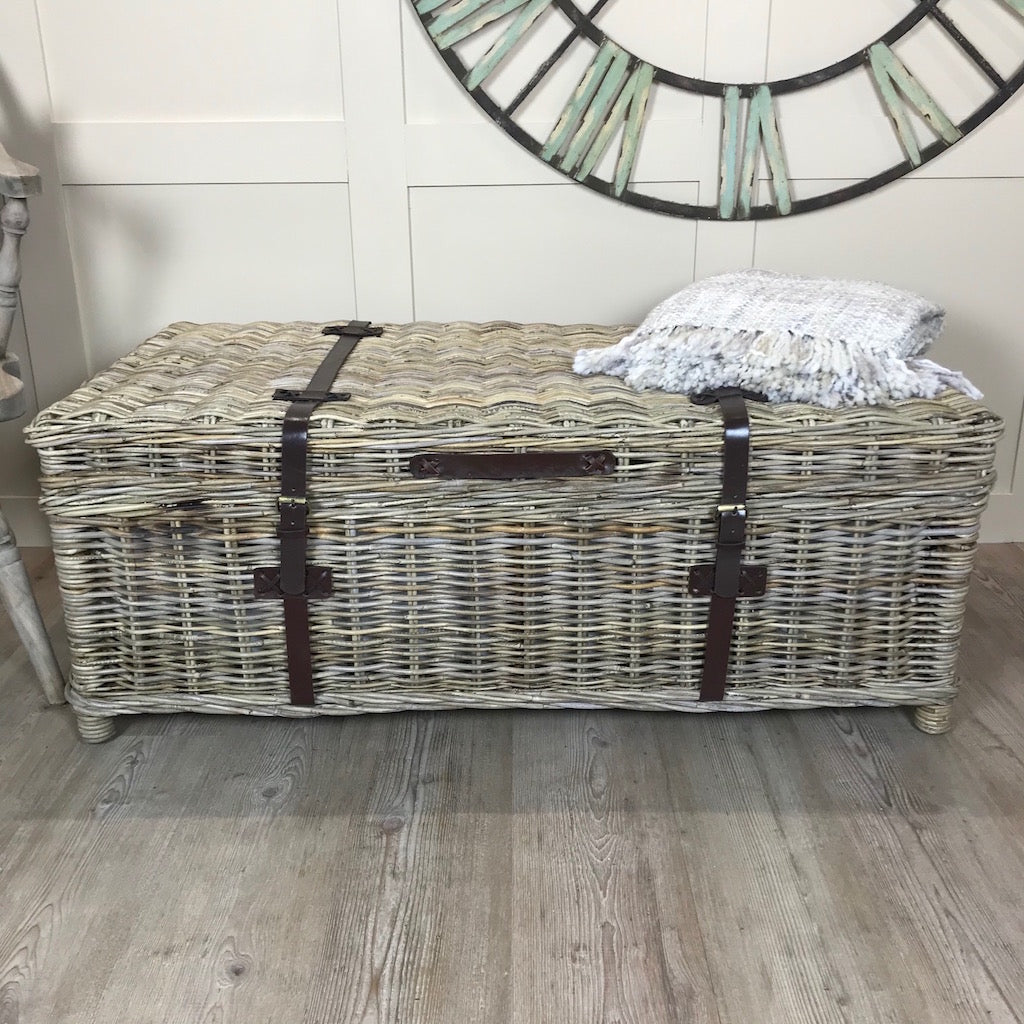 New England Coffee Table Storage Trunk