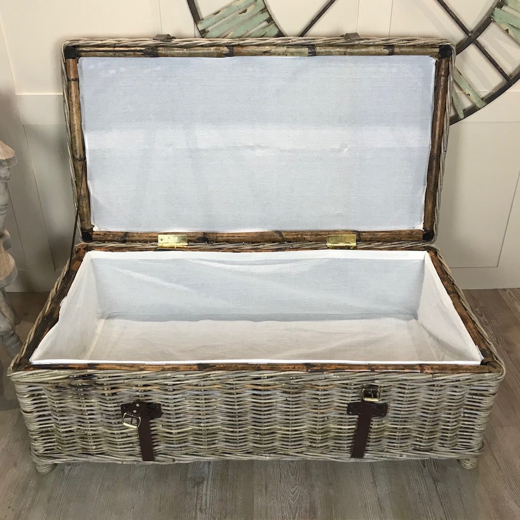 New England Woven Coffee Table Storage Trunk