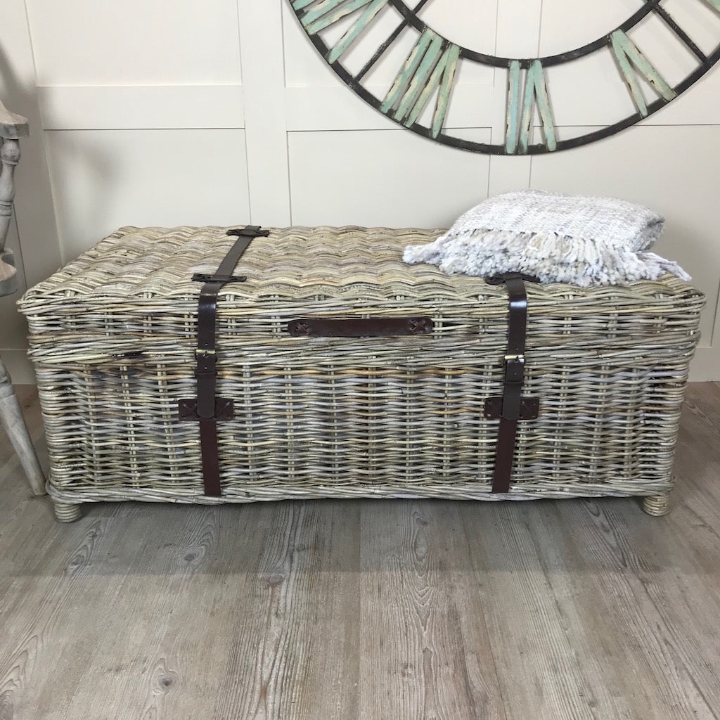 New England Woven Coffee Table Storage Trunk