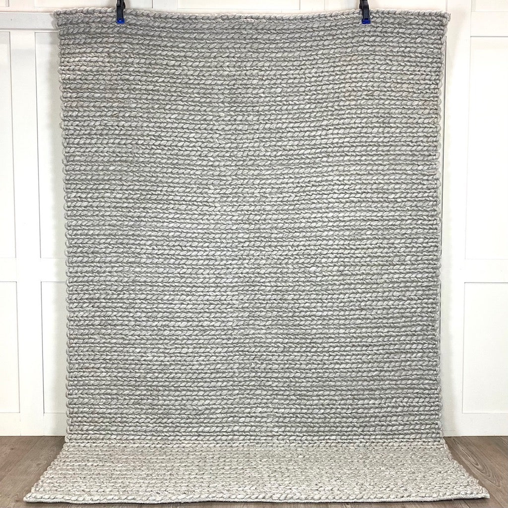 Thick Braid Platted Rug Silver